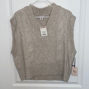 Womens Sweatervest